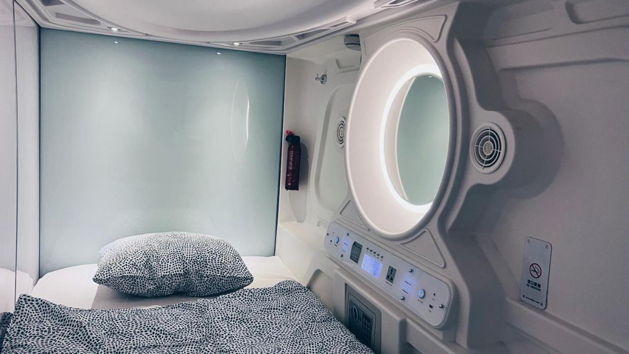 Space One - 2 Wien